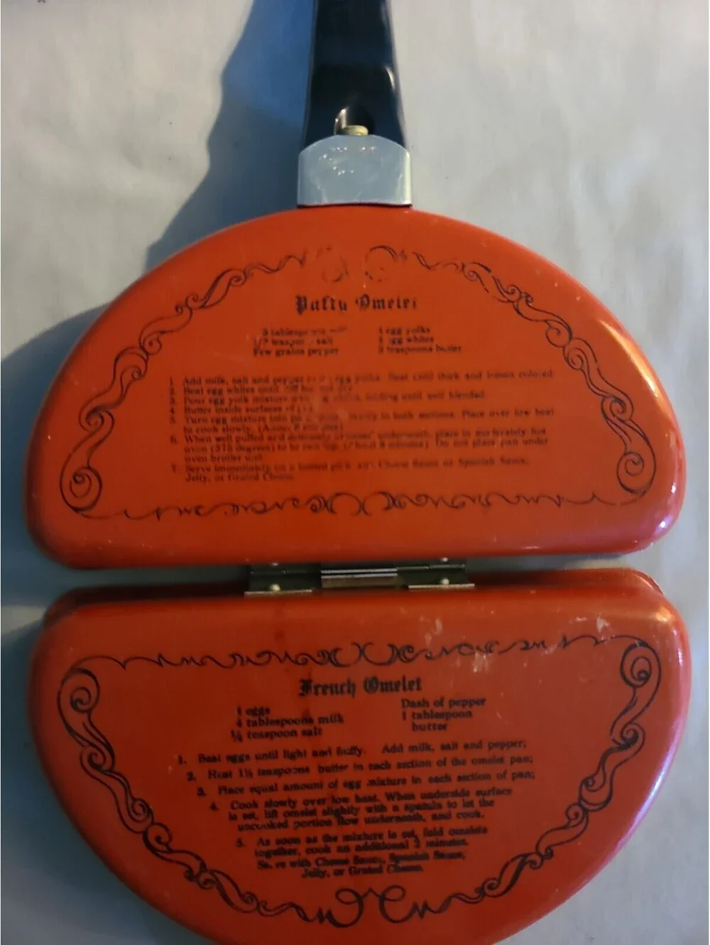 Vintage Mirro Folding Omelet Pan Maker Double Fryer  With French & Puffy Recipes